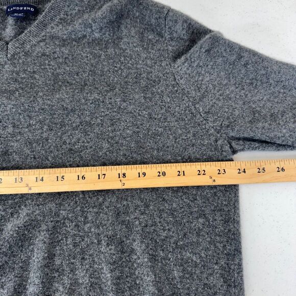 Lands End Mens V-Neck Sweater XL/T 46-48 Gray Soft & Warm Cashmere Blend - Picture 9 of 11